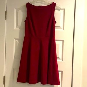 Merona raspberry colored sleeveless skater dress size small